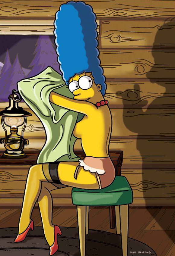 Marge Simpson - Playboy November 2009