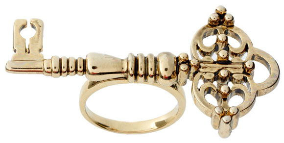 House of Harlow 1960 - Key Cocktail Ring in Gold, anello d'oro chiave