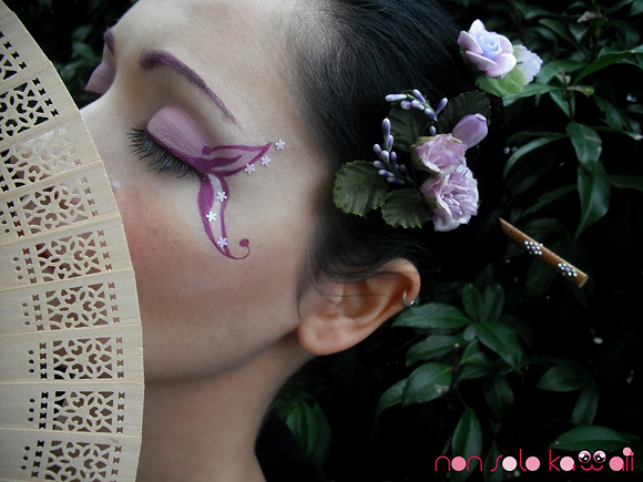 Geisha Madama Butterfly swatch and make-up by non solo Kawaii, Kawaii Japan by Neve Cosmetics