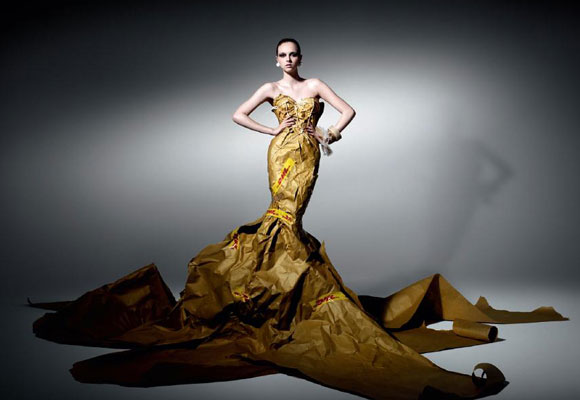 Michael Michalsky for DHL, Haute Couture, fashion and recycle, moda e reciclo