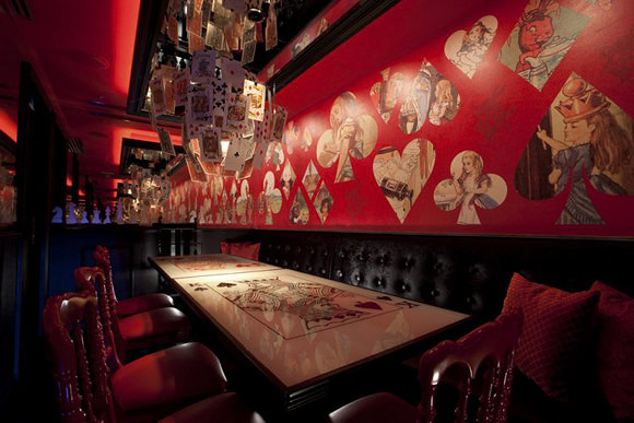 Alice of Magic World, Interior Design by Fantastic Design Works Co - Themed Bar, Restaurant - Bar Ristorante a Tema