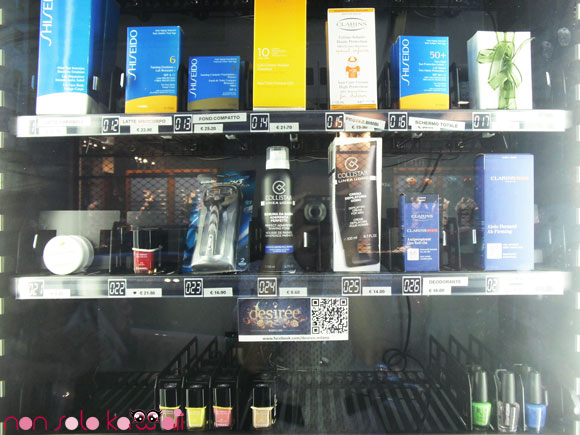 vending machine make up Milano, distributore di trucchi