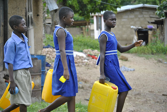 Acqua For Life in Ghana – Giorgio Armani